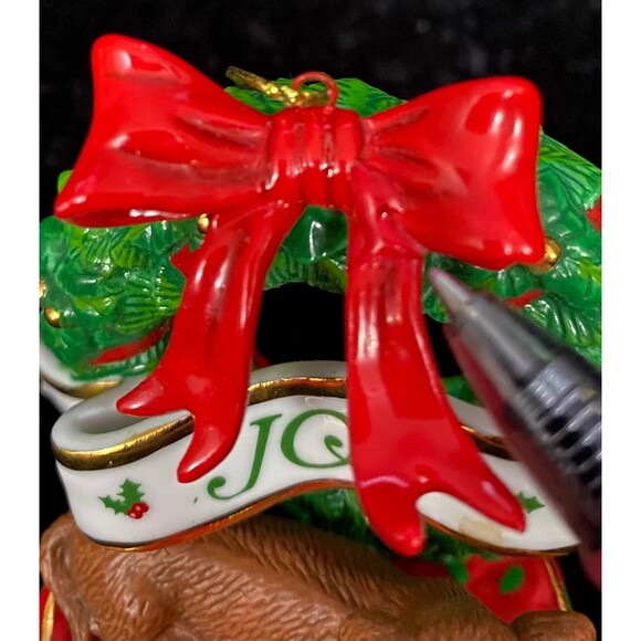Danbury Mint Dachshund Joy Wreath & Dog 2005 Christmas Ornament & Box READ - Picture 7 of 8